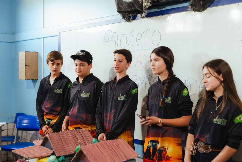 Estudantes do Colégio do Campo Santa Maria apresentam projeto do JAA Jovem Agricultor Aprendiz